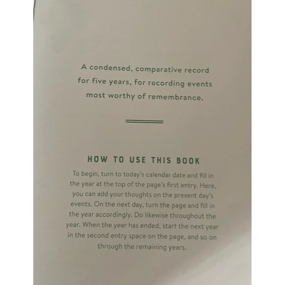 Mom's Floral One Line a Day: A Five-Year Memory Book‎ by